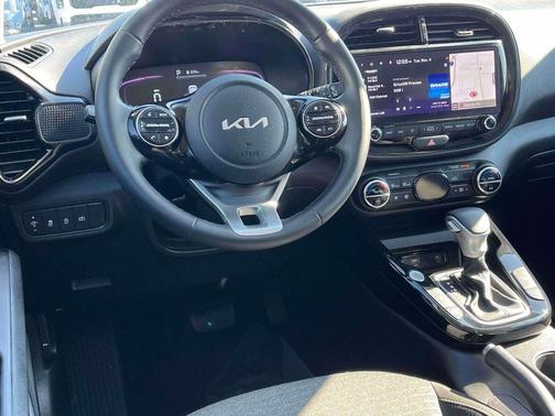 2024 Kia Soul EX