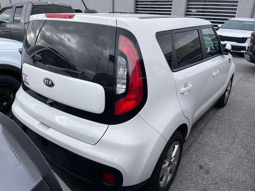 2019 Kia Soul Base