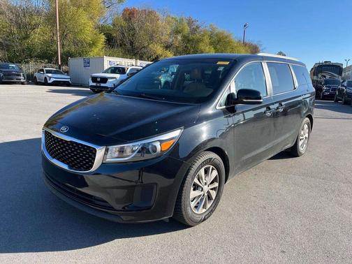 2017 Kia Sedona LX