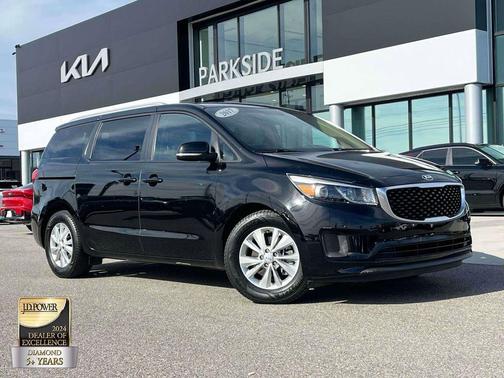 2017 Kia Sedona LX