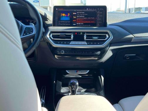 2023 BMW X3 M40i