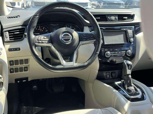 2018 Nissan Rogue Sport SL