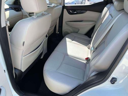 2018 Nissan Rogue Sport SL