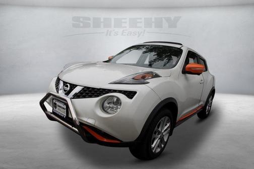 Photo 3 of 32 of 2015 Nissan Juke SL
