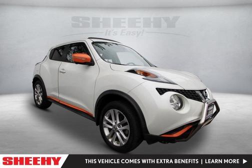 Photo 1 of 32 of 2015 Nissan Juke SL