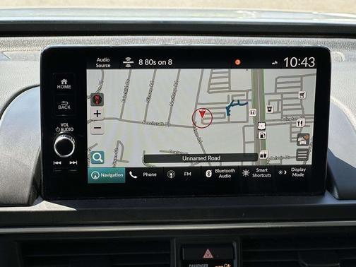 Sonic Gray Pearl 2023 Honda Pilot Touring 8-Passenger