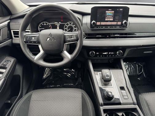 2022 Mitsubishi Outlander ES 2.5 S-AWC