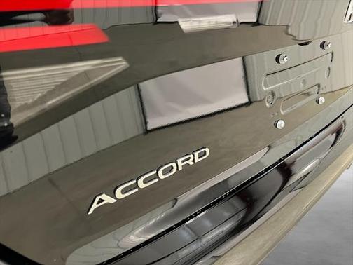 2025 Honda Accord LX 1.5T