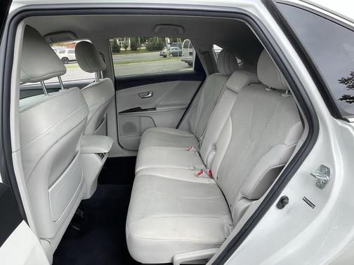 2010 Toyota Venza Base