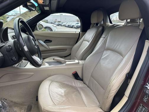 2003 BMW Z4 2.5i Roadster