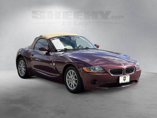 Maroon 2003 BMW Z4 2.5i Roadster