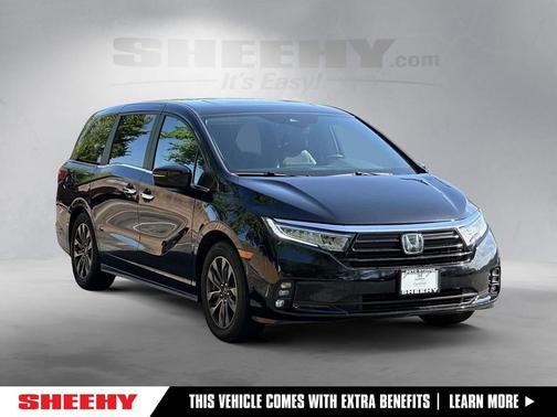 Crystal Black Pearl 2023 Honda Odyssey EX-L