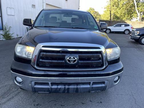 2011 Toyota Tundra Grade