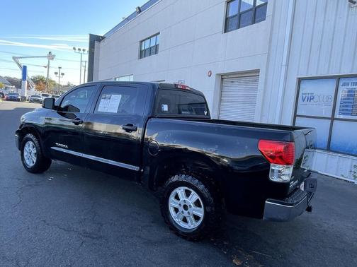2011 Toyota Tundra Grade