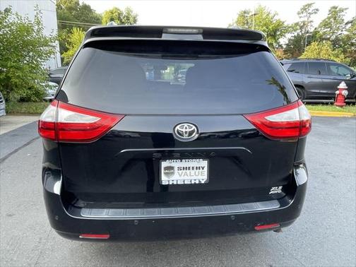 2015 Toyota Sienna XLE Premium