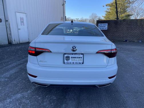 2021 Volkswagen Jetta 1.4T R-Line