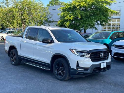 Platinum 2022 Honda Ridgeline Black