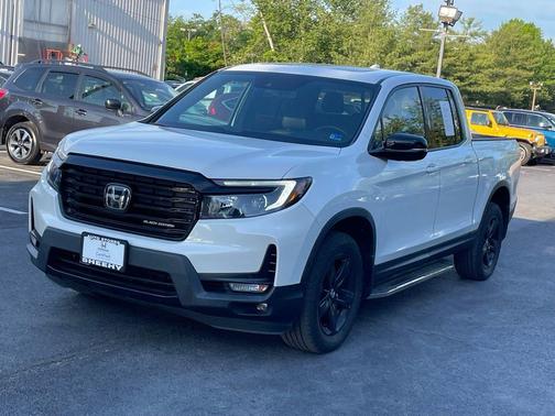 Platinum 2022 Honda Ridgeline Black