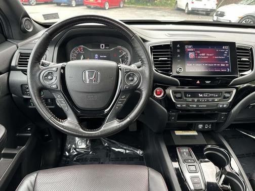 Platinum 2022 Honda Ridgeline Black