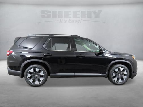 Crystal Black Pearl 2026 Honda Pilot Elite