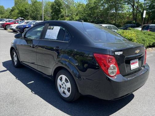 2016 Chevrolet Sonic LS