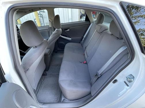 2011 Toyota Prius III
