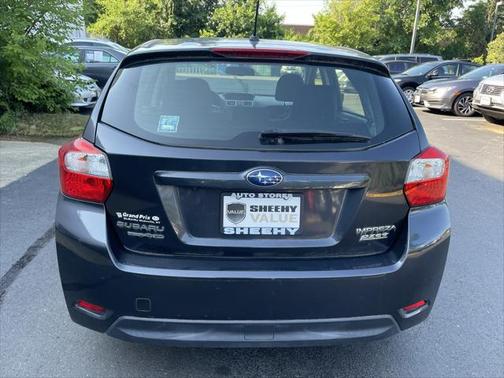 2016 Subaru Impreza 2.0i