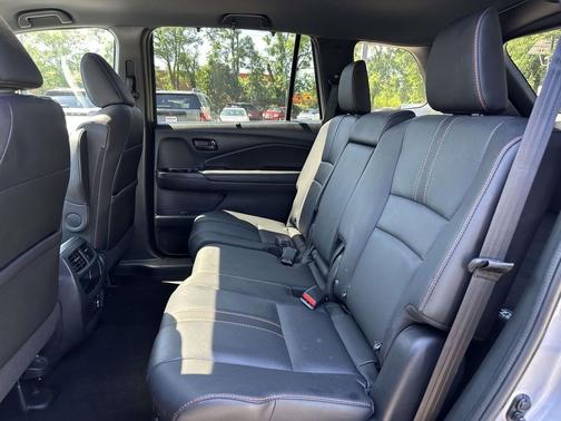 Sonic Gray Pearl 2022 Honda Passport AWD TrailSport