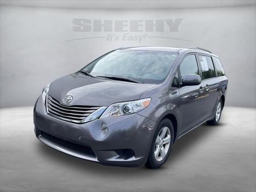 2015 Toyota Sienna LE