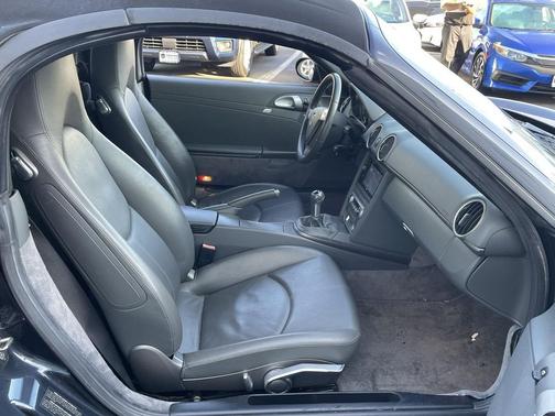 2005 Porsche Boxster Base