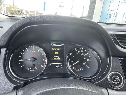 2017 Nissan Rogue SL