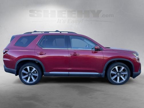 2023 Honda Pilot Touring 8-Passenger