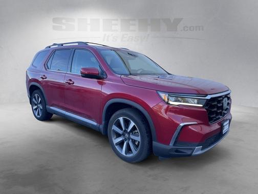 2023 Honda Pilot Touring 8-Passenger