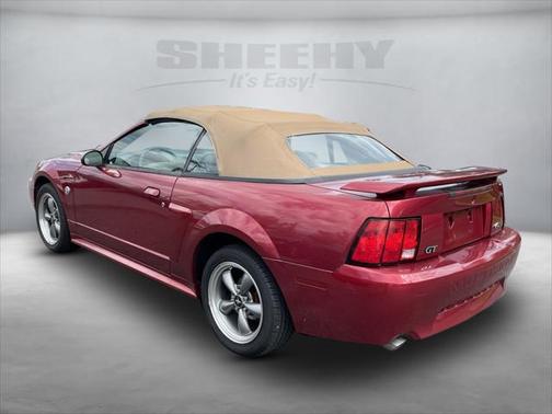 2004 Ford Mustang GT