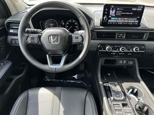 Radiant Red 2025 Honda Pilot EX-L