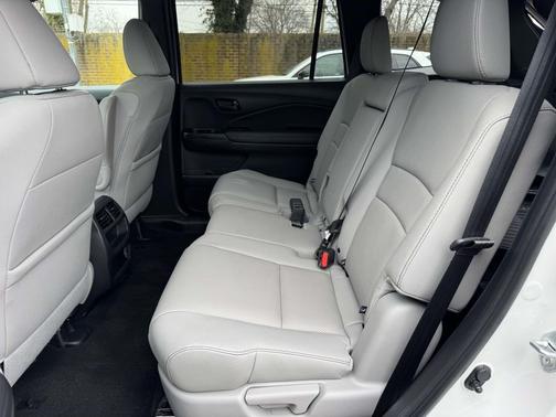 2023 Honda Passport AWD EX-L