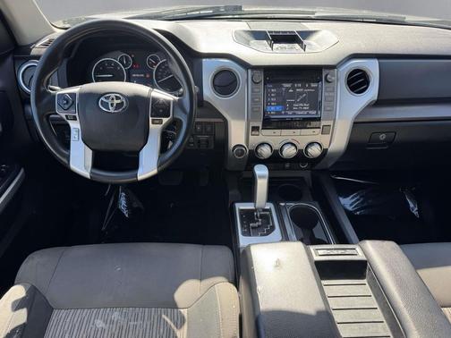 2016 Toyota Tundra SR5
