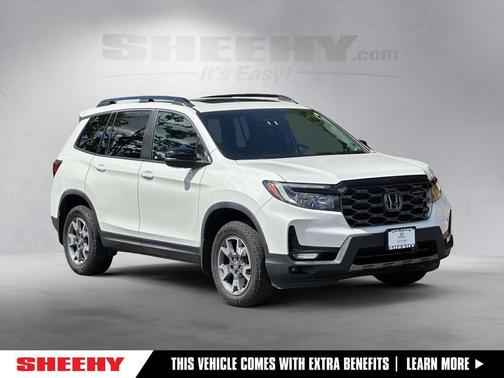 Platinum White Pearl 2023 Honda Passport AWD TrailSport