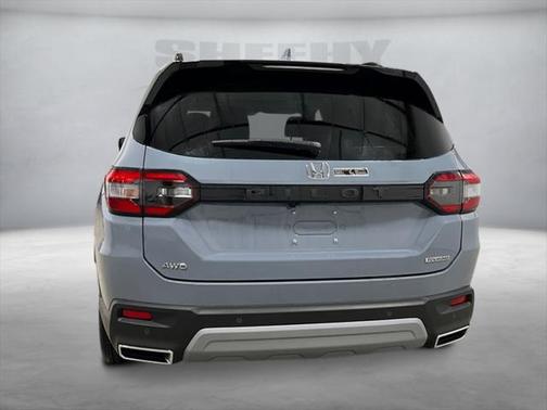 2025 Honda Pilot Touring 8-Passenger
