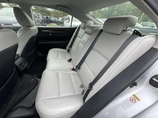 2015 Lexus ES 350 Base