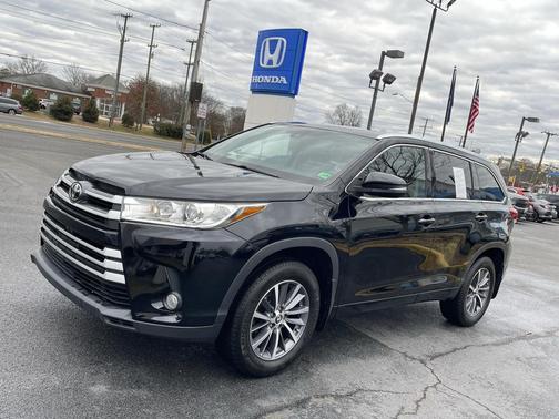 2017 Toyota Highlander XLE