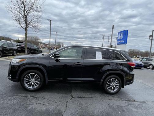 2017 Toyota Highlander XLE