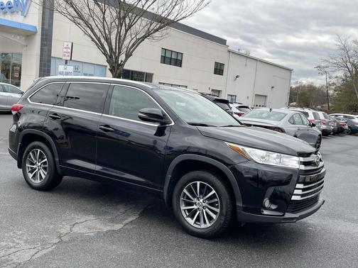 2017 Toyota Highlander XLE