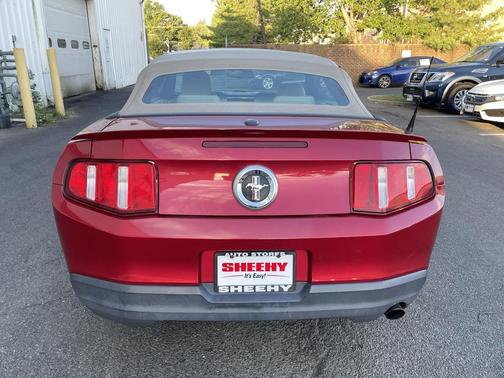 2010 Ford Mustang Premium