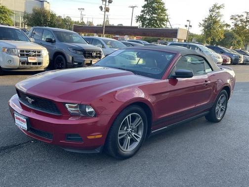 2010 Ford Mustang Premium