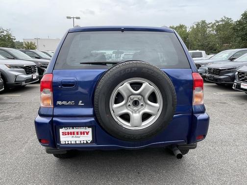 2003 Toyota RAV4 Base