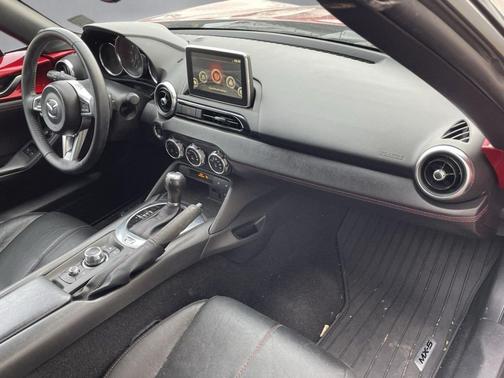 2016 Mazda MX-5 Miata Grand Touring