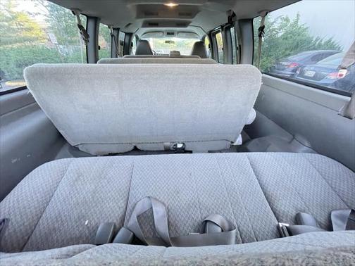 2003 Chevrolet Express 3500 Base