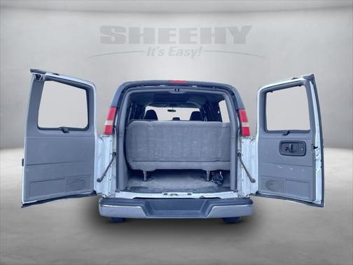 2003 Chevrolet Express 3500 Base