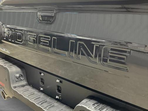 2025 Honda Ridgeline Black